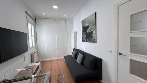 Flat in the Barrio de Las Delicias, Madrid - Photo 2