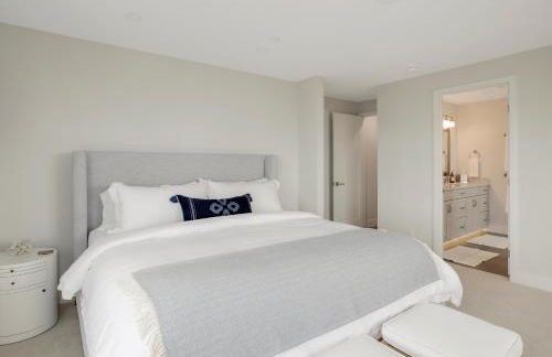 Coastal retreat near the beach w Panoramic Ocean Views, Rooftop Deck, & Firepit - Foto 33