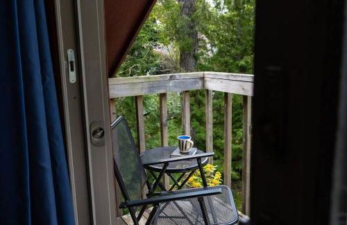 Camp Birch: Waterfront Home on Lake Leelanau - Foto 22