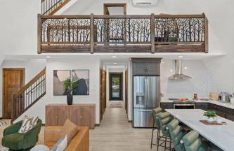 Hot Tub Sauna Spacious Backyard Luxury - Photo 77