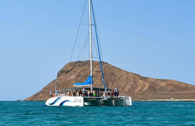 Sal Island Catamaran Cruise - Foto 4