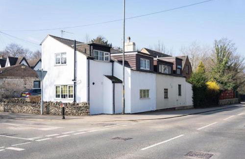 Gloucester-Beautiful 4 Bedroom Cottage-Sleeps 8-Free Parking-Fast Wi-Fi-Work or Leisure - Foto 89