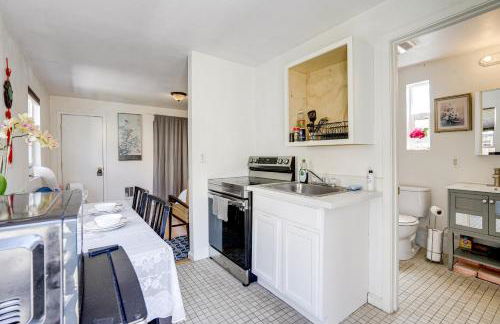 5 Mi to Dtwn Oakland Studio with Shared Patio - Foto 2