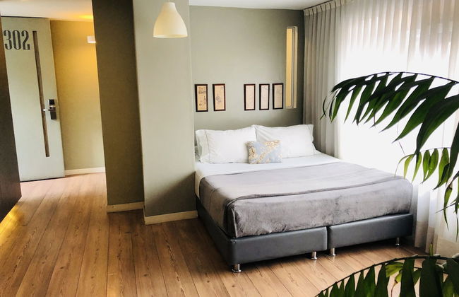 Hotel Living 55 - Photo 23