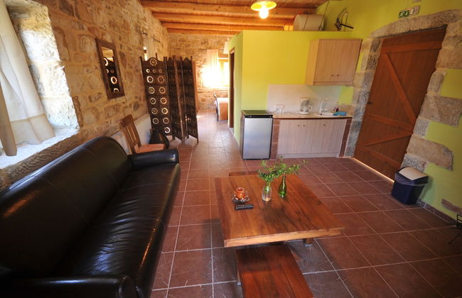 Akros Oreon Hotel - Photo 8