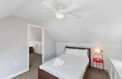 Massive 5BR Historic CozySuites House - Foto 26