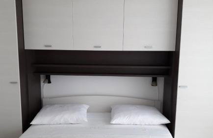 Apartment Nena- apartman sa posebnim ulazom u prizemlju, terasom i zelenom okućnicom - Foto 19