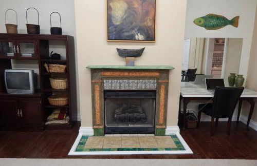 2 bed, 1 bath riverfront loft - Foto 26