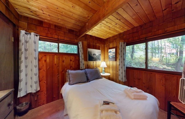 Treehouse Home Brought to you by GetAway Vacations - Photo 4