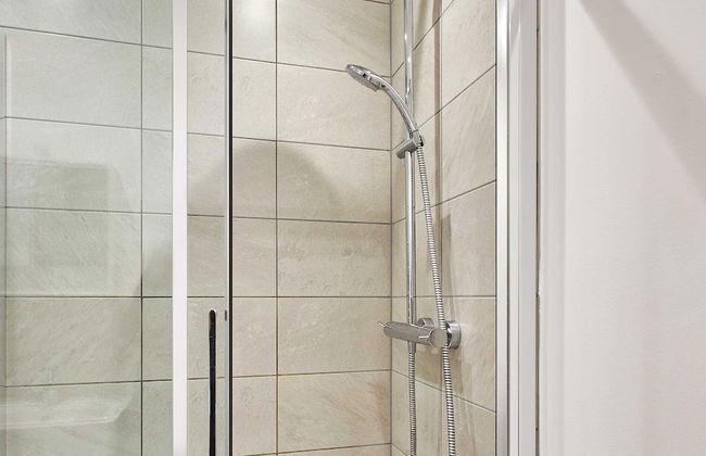 Host Stay Empress Point - Photo 19