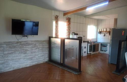 Sítio Refúgio e Paz - Churrasqueira, piscina, playground e quadra de areia para futevôlei e Beach tênis - Foto 18