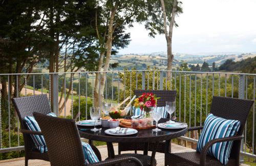 Upper Gelli Luxury Holiday Lodge, Converted Dairy & Cosy Shepherds Huts - Photo 80