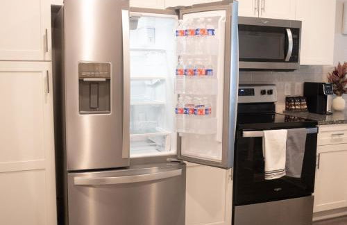 New! The Vibe Med Center Apartments - Central Houston - Photo 12