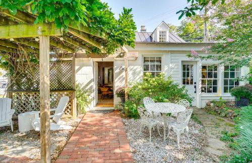 Cottage with Furnished Patio and Garden Dtwn Leesburg - Foto 2