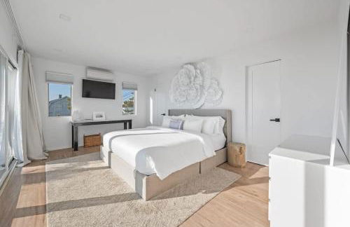 Black Swan- Beachfront Home with Year-Round Jacuzzi - Foto 19