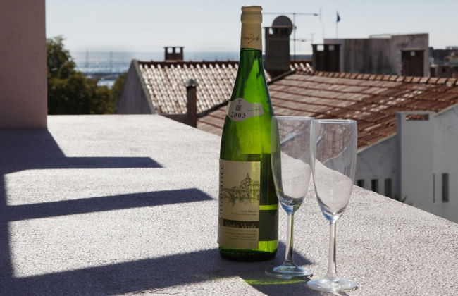 Wondrous Terrace Apartment in Cascais - Photo 26