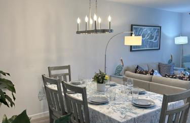 Waterview Oasis Retreat, minutes to Anna Maria Island and IMG - Photo 12