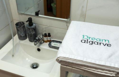 A28 - Castela Street Townhouse in Espiche - Foto 19