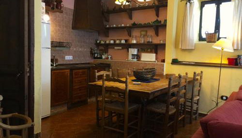 LAS CUATRO CALLES Bis - Photo 5