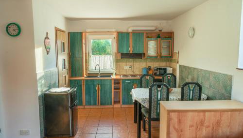 Uroczy domek nad jeziorem - Foto 5