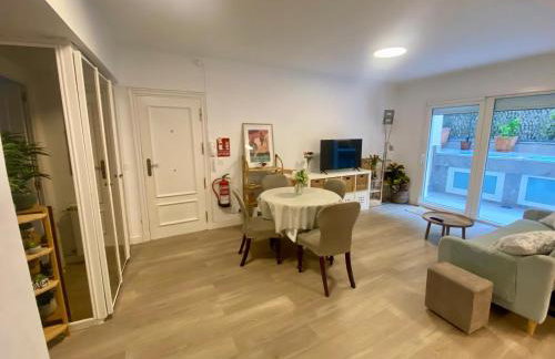 Piso con terraza junto a la playa - Foto 27