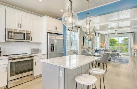 NEW! SaltWater Serenity less than 500ft to AMI, Canal Front! - Foto 13