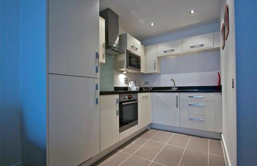 Apartment in Newbury Parkway Centre - Foto 3