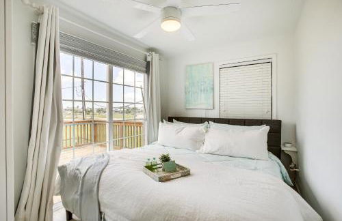 Walk to Terramar Beach! Home with Pool and Dock Access - Photo 9