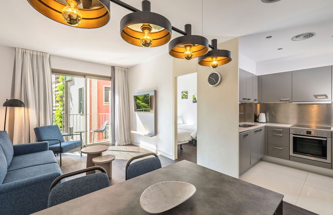 Aspasios Catedral Apartments - Photo 18