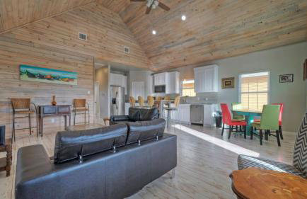2 Homes, Sleeps 16, Shared Pool+boat Dock Laguna Village Serenity by Avantstay - Foto 95