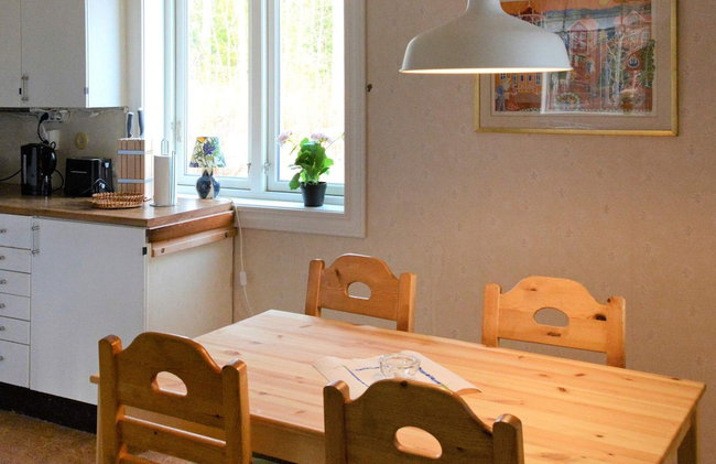 4 Star Holiday Home in Hammaro - Foto 10