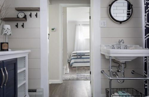 Cedar Creek Cottage Close to Downtown Traverse City Beaches and the TART Trail - Foto 25