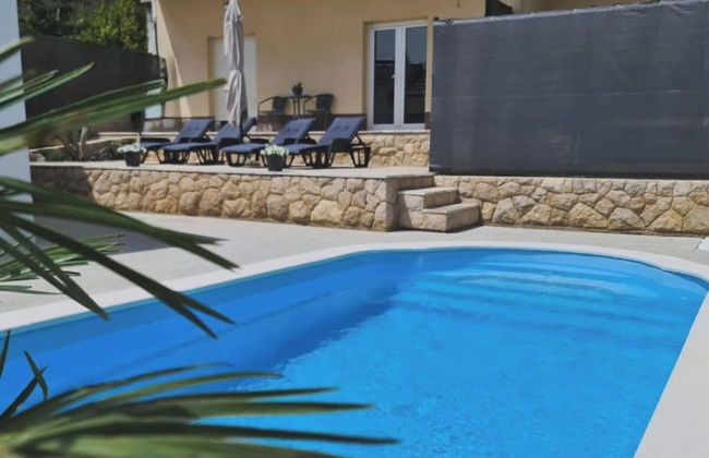 Shadesofblue M & M Sleeps 4 With Pool - Foto 1