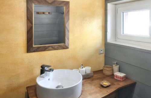 Maison pittoresque à Sainte-Croix-aux-Mines, vue sur la montagne - Foto 22