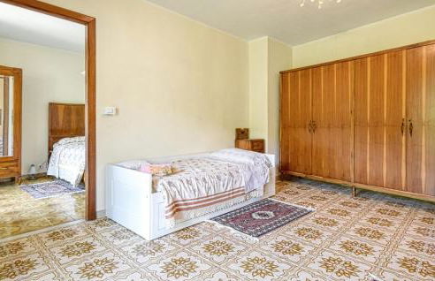 3 Bedroom Pet Friendly Apartment In Ne - Foto 18