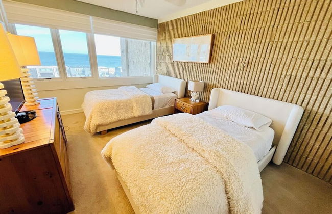 Ocean Drive 21703 - Photo 3