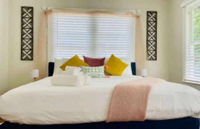 3BR3BA Urban Escape Just Minutes From Downtown - Foto 8