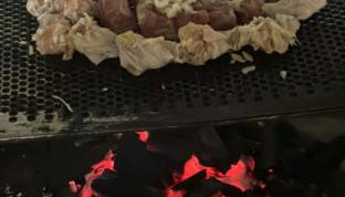 Check-in AUTÔNOMO, churrasqueira em Casa! Acesse 2ar, 2q,2B, pague 4 ou mais hóspedes, até 6 camas e tem pátio, garagem, roupa de cama, máquina de lavar roupas, portão eletrônico, todos privativos! Desconta duração! Entrada 15h adiante, inclusive madruga - Foto 5