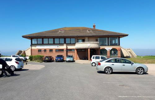 Upper Deck - Photo 20