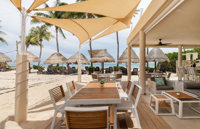 The Elements Oceanfront & Beachside Condo Hotel - Foto 68