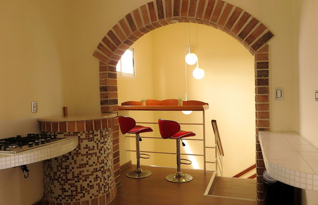 Presidents Suite, Knocking on Cuba - Photo 15