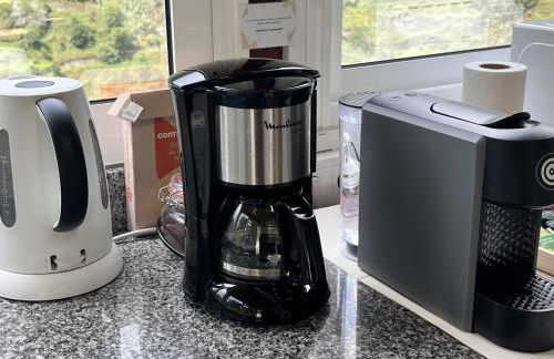 Green Valley Cruzinhas House with Fireplace & BBQ - Foto 16