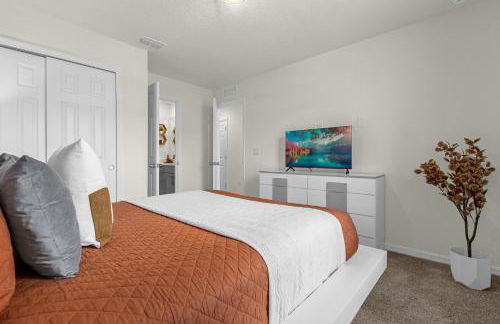 Upstay - Solara Resort Retreat w Pool and Hot Tub - Foto 52