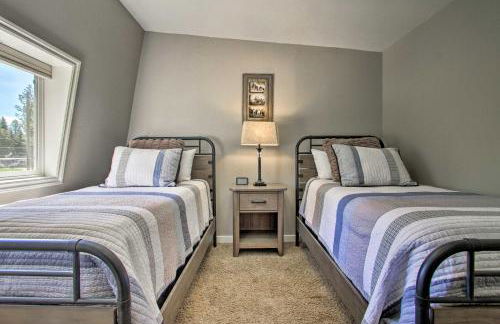 Creekfront Lincoln Home, Steps from Downtown! - Foto 19