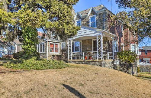 Yeadon Townhome with Porch, 7 Mi to Center City - Foto 3