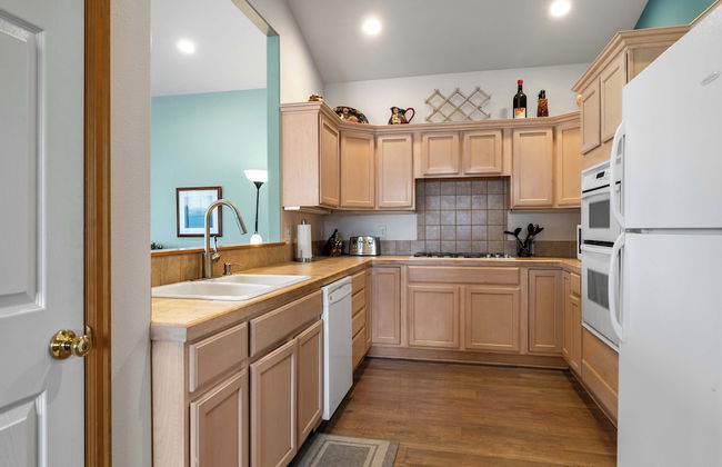 Taft at Old Mill - Pet-friendly & Near Downtown - Foto 8