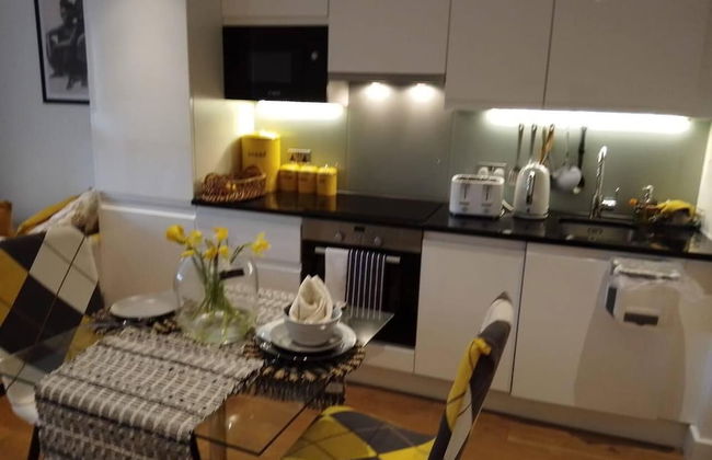 Whole Apartment 5mins to East Croydon & Concierge - Foto 3