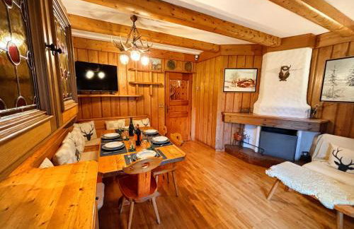 Exclusive Central Chalet, 5 min Sky Slopes, Garage - Foto 17