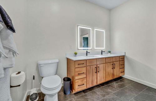 Little Italy & CWRU w King BedGymParkingWD - Foto 32