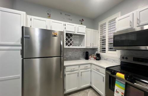 Magical Apartment DisneyFree ShuttleFree parking - Foto 29